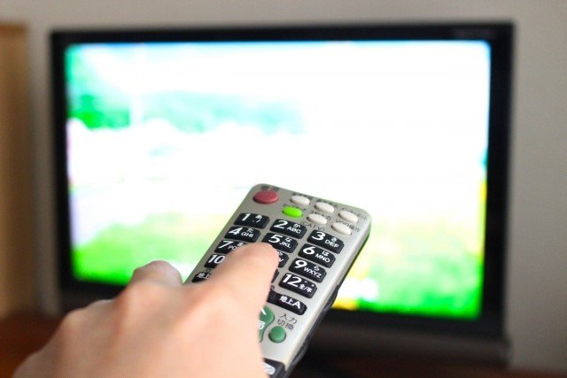 テレビを見ながら簡単ダイエットおすすめ7選のやり方と効果!